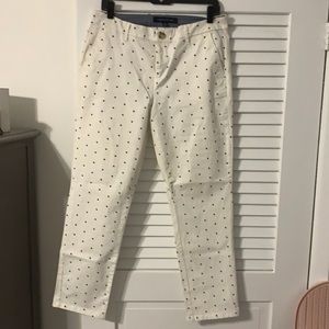 Tommy Hilfiger Womens Hampton White Star Print Slim Chino Pants. Size 10.